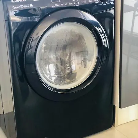 La Roseraie Toulousaine Avec Parking Privé Appartement