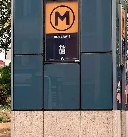 La Roseraie Toulousaine Avec Parking Prive Appartement